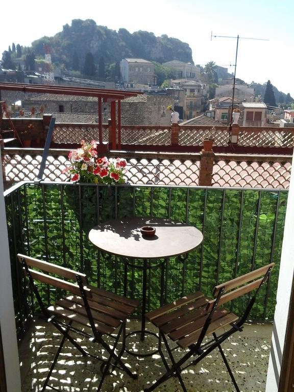 B&B Odeon Taormina Szoba fotó